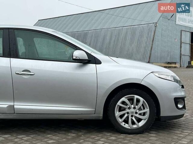 Серый Рено Меган, объемом двигателя 1.5 л и пробегом 228 тыс. км за 7690 $, фото 10 на Automoto.ua