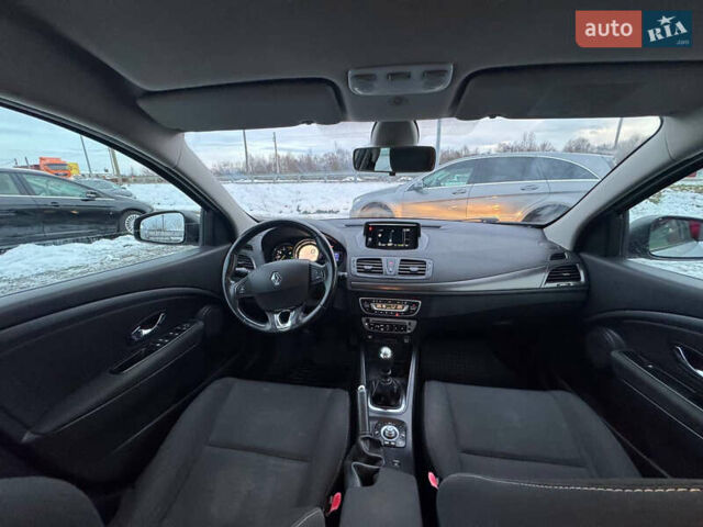 Серый Рено Меган, объемом двигателя 1.5 л и пробегом 249 тыс. км за 6999 $, фото 4 на Automoto.ua