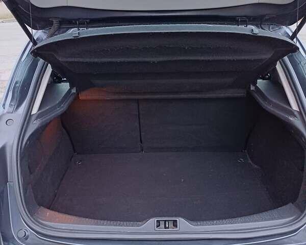 Серый Рено Меган, объемом двигателя 1.5 л и пробегом 290 тыс. км за 6500 $, фото 1 на Automoto.ua