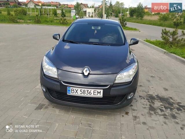 Серый Рено Меган, объемом двигателя 1.5 л и пробегом 226 тыс. км за 8300 $, фото 33 на Automoto.ua