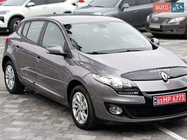 Серый Рено Меган, объемом двигателя 1.5 л и пробегом 207 тыс. км за 7700 $, фото 3 на Automoto.ua
