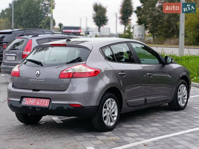 Серый Рено Меган, объемом двигателя 1.5 л и пробегом 207 тыс. км за 7700 $, фото 5 на Automoto.ua