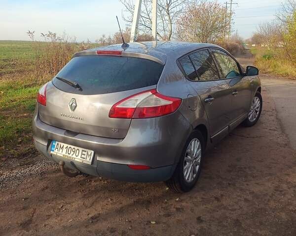 Сірий Рено Меган, об'ємом двигуна 1.5 л та пробігом 259 тис. км за 8500 $, фото 10 на Automoto.ua