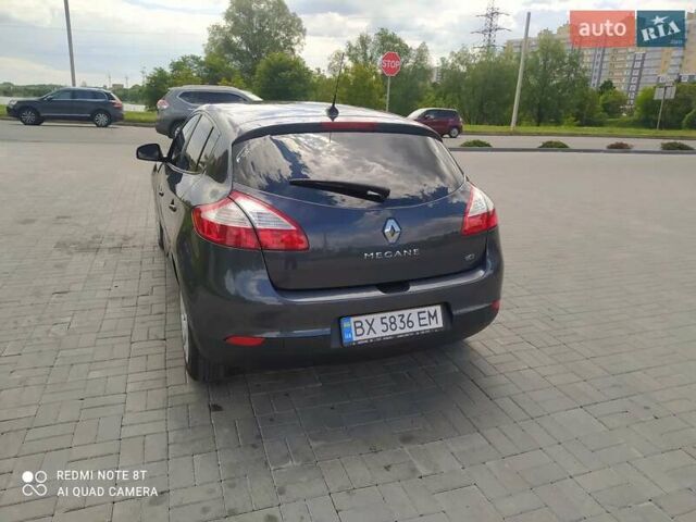 Серый Рено Меган, объемом двигателя 1.5 л и пробегом 226 тыс. км за 8300 $, фото 17 на Automoto.ua