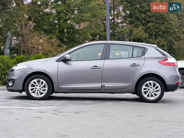 Серый Рено Меган, объемом двигателя 1.5 л и пробегом 207 тыс. км за 7700 $, фото 9 на Automoto.ua