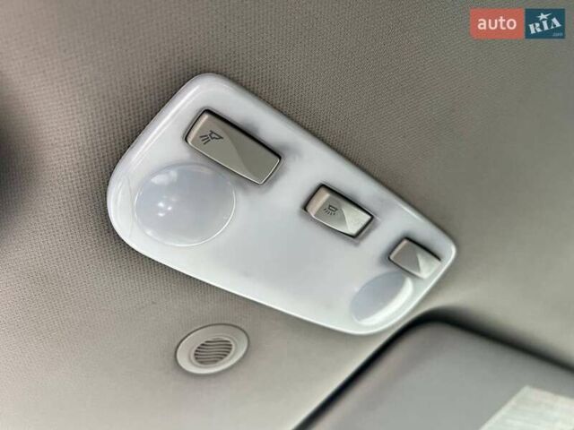 Серый Рено Меган, объемом двигателя 1.5 л и пробегом 228 тыс. км за 7690 $, фото 33 на Automoto.ua