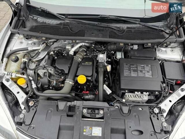 Серый Рено Меган, объемом двигателя 1.5 л и пробегом 237 тыс. км за 7550 $, фото 43 на Automoto.ua