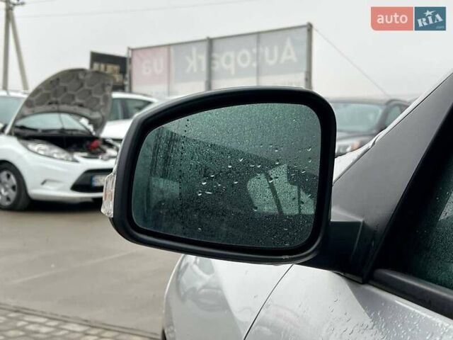 Серый Рено Меган, объемом двигателя 1.5 л и пробегом 228 тыс. км за 7690 $, фото 13 на Automoto.ua