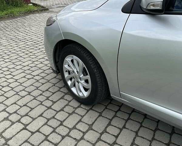 Сірий Рено Меган, об'ємом двигуна 1.46 л та пробігом 227 тис. км за 7200 $, фото 9 на Automoto.ua