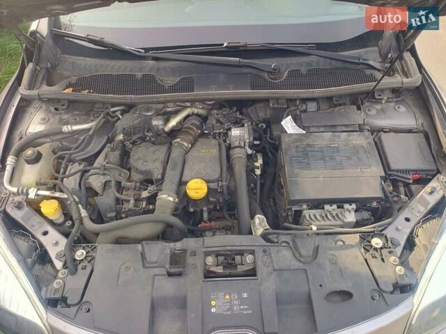 Сірий Рено Меган, об'ємом двигуна 1.5 л та пробігом 259 тис. км за 8500 $, фото 11 на Automoto.ua