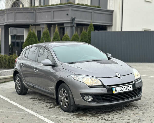 Серый Рено Меган, объемом двигателя 1.5 л и пробегом 276 тыс. км за 6700 $, фото 3 на Automoto.ua