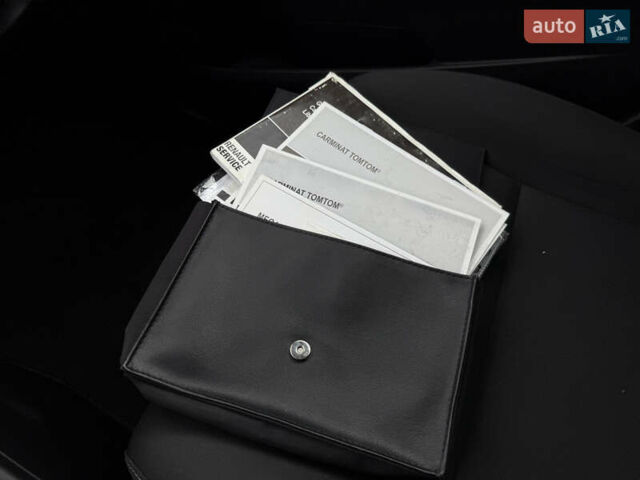 Сірий Рено Меган, об'ємом двигуна 1.5 л та пробігом 198 тис. км за 8599 $, фото 41 на Automoto.ua