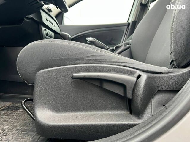 Серый Рено Меган, объемом двигателя 1.5 л и пробегом 228 тыс. км за 7690 $, фото 18 на Automoto.ua