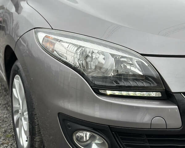 Серый Рено Меган, объемом двигателя 1.5 л и пробегом 193 тыс. км за 8100 $, фото 9 на Automoto.ua