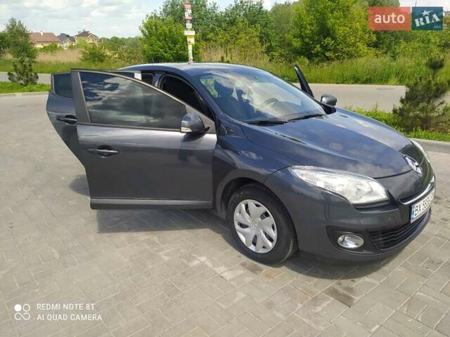 Серый Рено Меган, объемом двигателя 1.5 л и пробегом 226 тыс. км за 8300 $, фото 46 на Automoto.ua