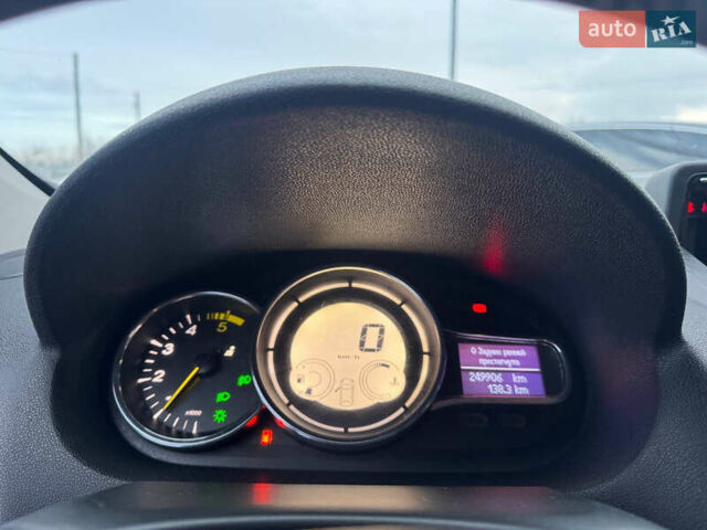 Серый Рено Меган, объемом двигателя 1.5 л и пробегом 249 тыс. км за 6999 $, фото 40 на Automoto.ua
