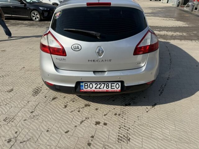 Сірий Рено Меган, об'ємом двигуна 1.5 л та пробігом 244 тис. км за 5900 $, фото 1 на Automoto.ua