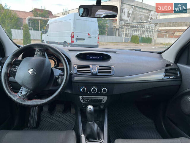 Сірий Рено Меган, об'ємом двигуна 1.46 л та пробігом 230 тис. км за 5500 $, фото 9 на Automoto.ua