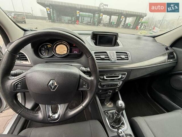Серый Рено Меган, объемом двигателя 1.5 л и пробегом 237 тыс. км за 7550 $, фото 32 на Automoto.ua
