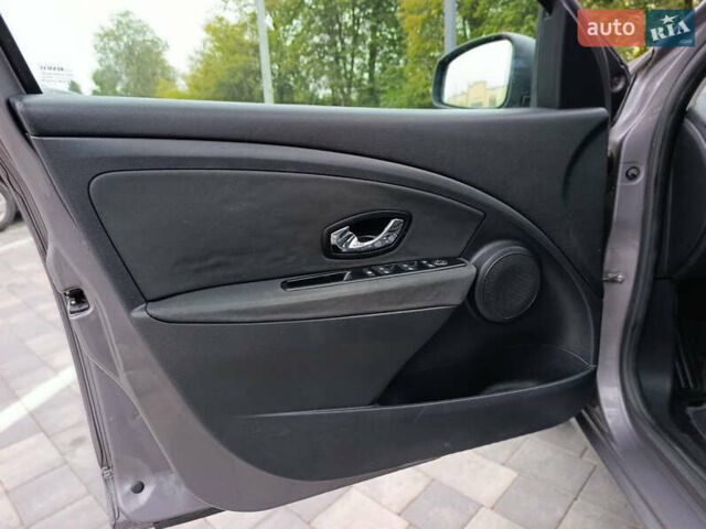 Серый Рено Меган, объемом двигателя 1.5 л и пробегом 207 тыс. км за 7700 $, фото 10 на Automoto.ua