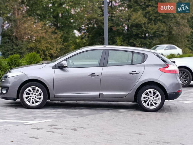 Серый Рено Меган, объемом двигателя 1.5 л и пробегом 207 тыс. км за 7700 $, фото 8 на Automoto.ua