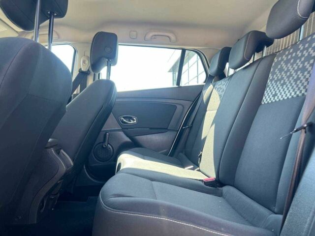 Серый Рено Меган, объемом двигателя 1.2 л и пробегом 144 тыс. км за 7000 $, фото 21 на Automoto.ua