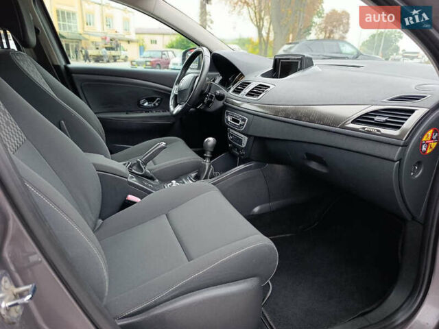 Серый Рено Меган, объемом двигателя 1.5 л и пробегом 207 тыс. км за 7700 $, фото 23 на Automoto.ua