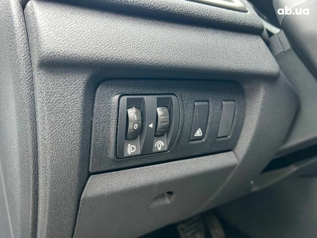 Серый Рено Меган, объемом двигателя 1.5 л и пробегом 228 тыс. км за 7690 $, фото 19 на Automoto.ua