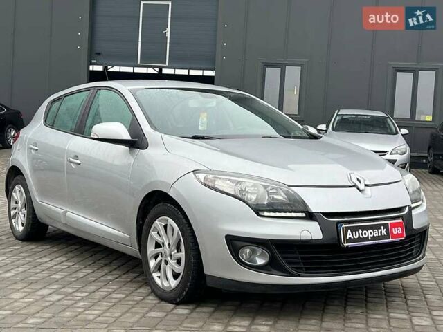 Серый Рено Меган, объемом двигателя 1.5 л и пробегом 228 тыс. км за 7690 $, фото 11 на Automoto.ua