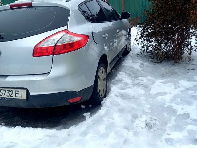 Сірий Рено Меган, об'ємом двигуна 1.6 л та пробігом 275 тис. км за 5800 $, фото 5 на Automoto.ua