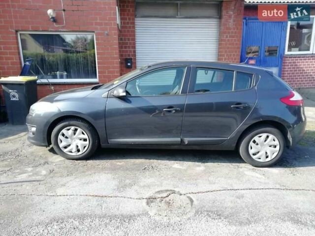 Серый Рено Меган, объемом двигателя 1.5 л и пробегом 146 тыс. км за 7999 $, фото 2 на Automoto.ua
