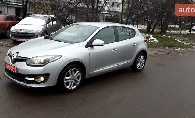 Серый Рено Меган, объемом двигателя 1.5 л и пробегом 217 тыс. км за 7555 $, фото 2 на Automoto.ua
