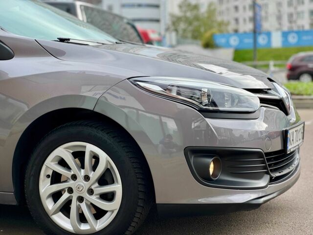 Рено Меган 2014 в Киеве на Automoto.ua Серый Рено Меган, объемом двигателя 1.5 л и пробегом 259 тыс. км за 7450 $, фото 9 на Automoto.ua