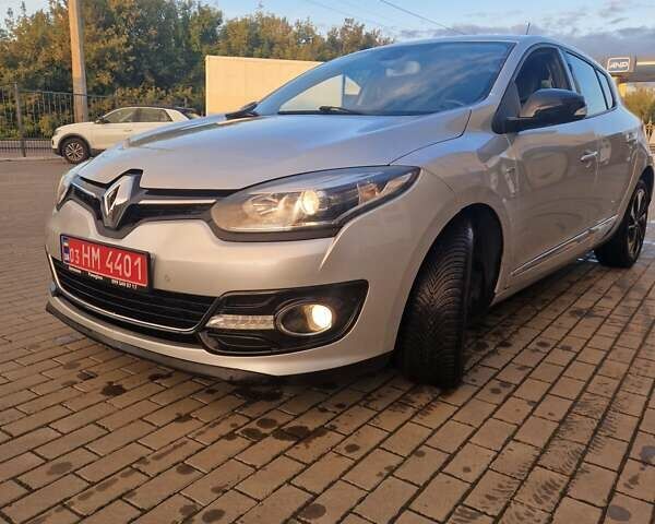 Рено Меган 2014 в Луцке на Automoto.ua Серый Рено Меган, объемом двигателя 1.6 л и пробегом 275 тыс. км за 7800 $, фото 12 на Automoto.ua