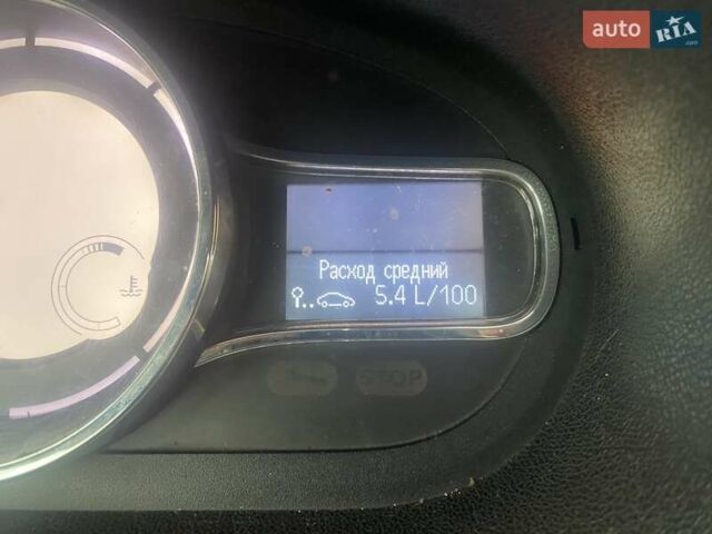 Серый Рено Меган, объемом двигателя 1.46 л и пробегом 320 тыс. км за 7299 $, фото 6 на Automoto.ua