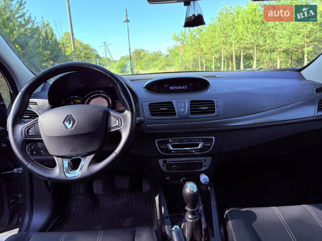 Рено Меган 2014 в Золочев на Automoto.ua Серый Рено Меган, объемом двигателя 1.46 л и пробегом 184 тыс. км за 8450 $, фото 3 на Automoto.ua