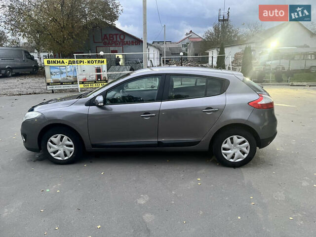 Сірий Рено Меган, об'ємом двигуна 1.46 л та пробігом 191 тис. км за 8450 $, фото 3 на Automoto.ua