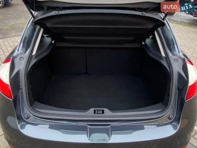 Серый Рено Меган, объемом двигателя 1.5 л и пробегом 205 тыс. км за 7999 $, фото 22 на Automoto.ua