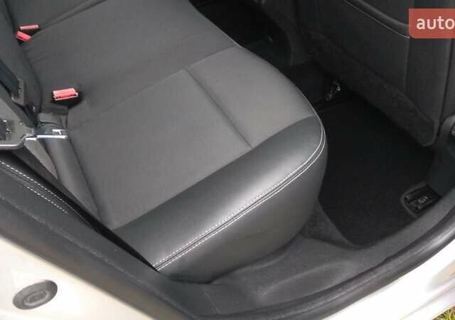 Рено Меган 2015 у Чернігові на Automoto.ua Сірий Рено Меган, об'ємом двигуна 1.46 л та пробігом 270 тис. км за 8800 $, фото 13 на Automoto.ua