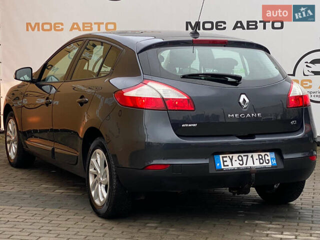 Серый Рено Меган, объемом двигателя 1.5 л и пробегом 205 тыс. км за 7999 $, фото 2 на Automoto.ua