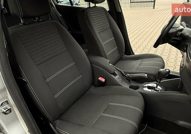 Рено Меган 2015 у Києві на Automoto.ua Сірий Рено Меган, об'ємом двигуна 1.46 л та пробігом 207 тис. км за 7900 $, фото 20 на Automoto.ua