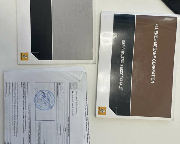 Сірий Рено Меган, об'ємом двигуна 1.46 л та пробігом 182 тис. км за 9799 $, фото 22 на Automoto.ua