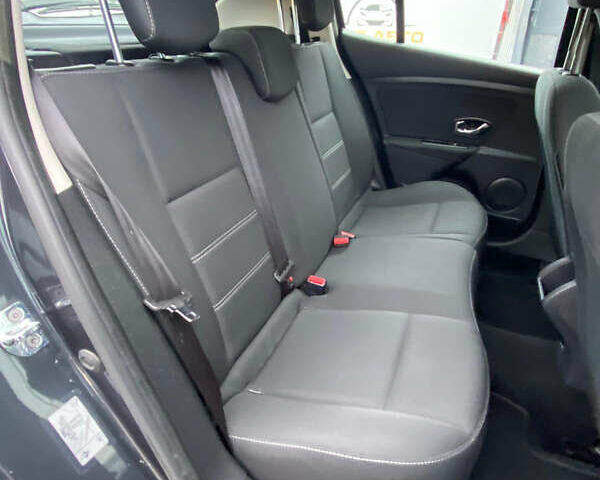 Серый Рено Меган, объемом двигателя 1.5 л и пробегом 205 тыс. км за 7999 $, фото 27 на Automoto.ua