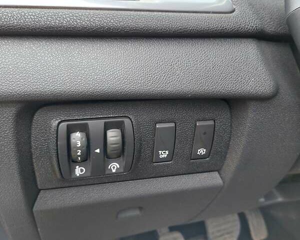 Серый Рено Меган, объемом двигателя 1.5 л и пробегом 126 тыс. км за 8700 $, фото 14 на Automoto.ua