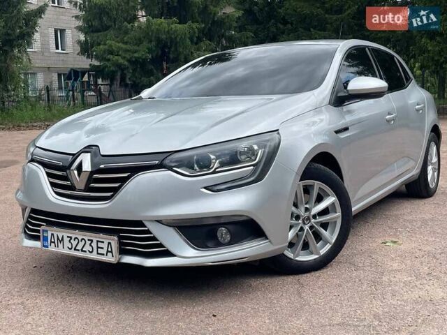 Серый Рено Меган, объемом двигателя 1.46 л и пробегом 255 тыс. км за 11799 $, фото 21 на Automoto.ua