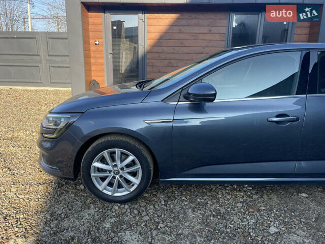 Серый Рено Меган, объемом двигателя 1.46 л и пробегом 160 тыс. км за 10900 $, фото 40 на Automoto.ua