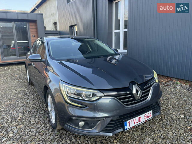 Серый Рено Меган, объемом двигателя 1.46 л и пробегом 160 тыс. км за 10900 $, фото 45 на Automoto.ua