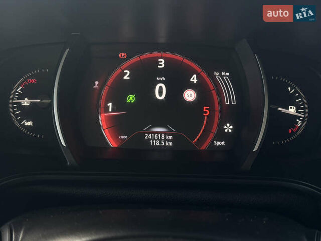 Серый Рено Меган, объемом двигателя 1.46 л и пробегом 241 тыс. км за 10999 $, фото 14 на Automoto.ua