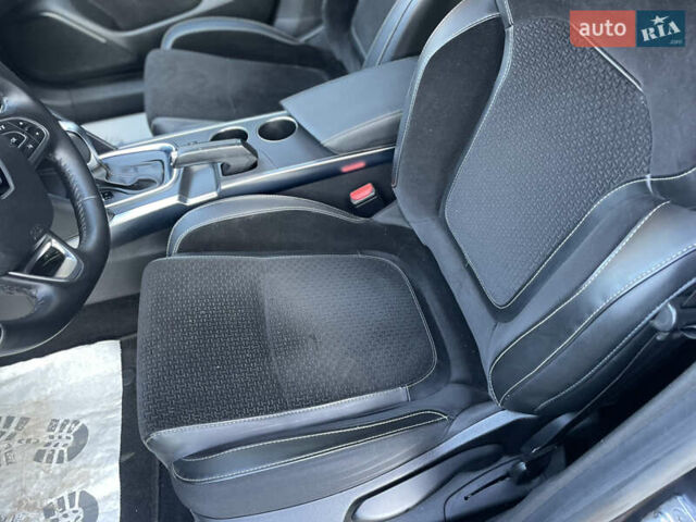 Серый Рено Меган, объемом двигателя 1.46 л и пробегом 160 тыс. км за 10900 $, фото 18 на Automoto.ua