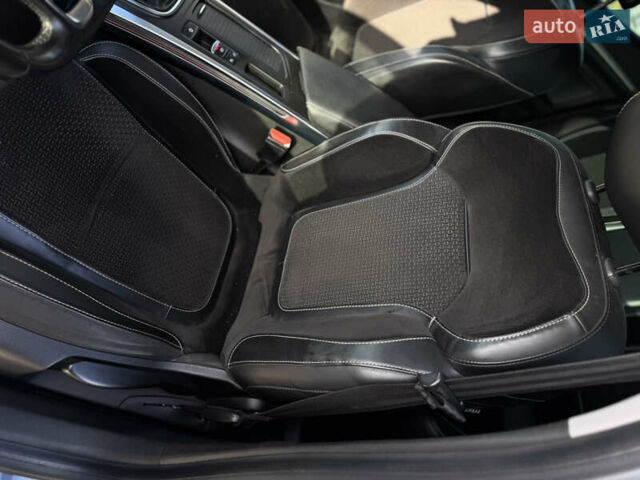 Серый Рено Меган, объемом двигателя 1.46 л и пробегом 241 тыс. км за 10999 $, фото 11 на Automoto.ua